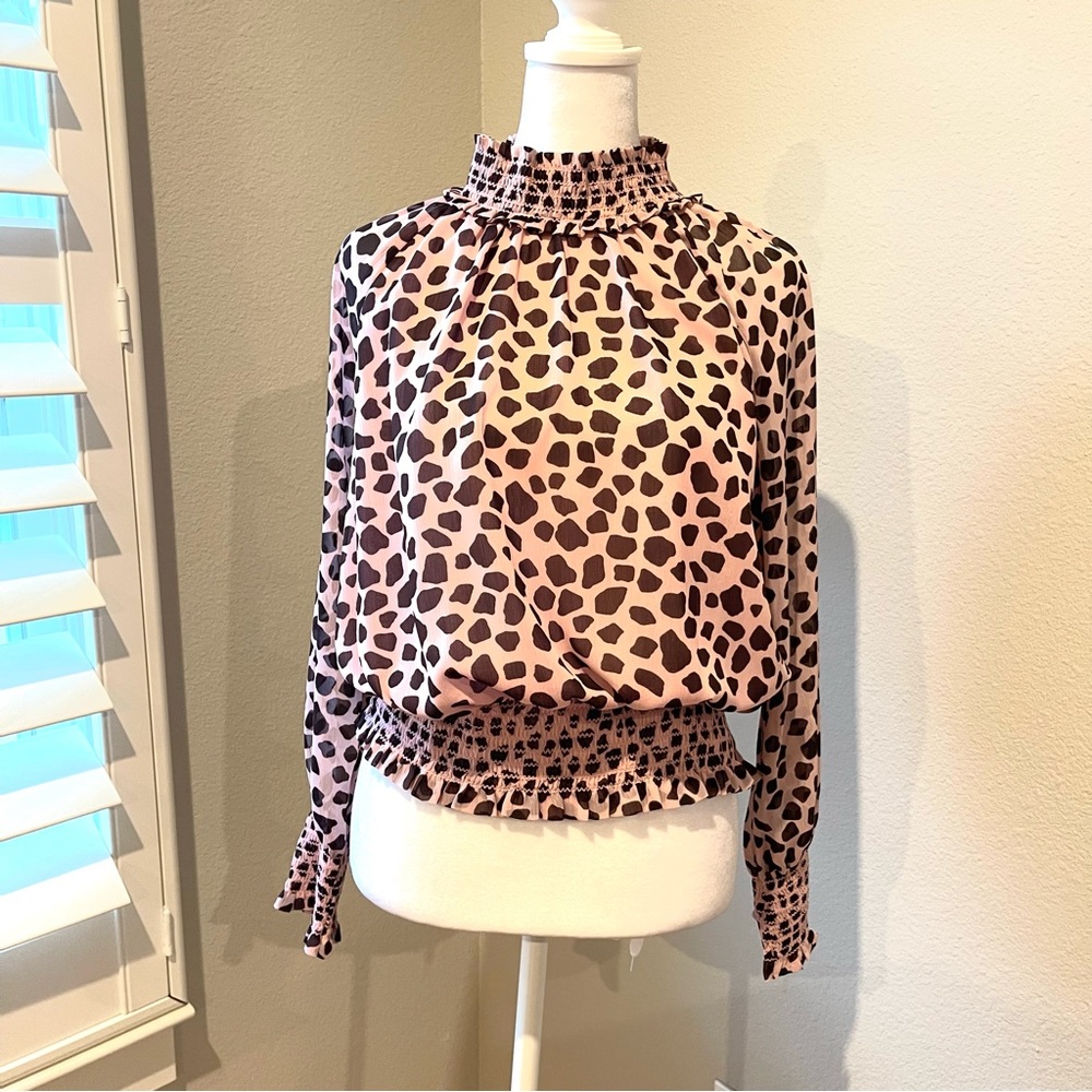 NWT Ann Taylor : Smocked Neck + Waist : Long Sleeve Top: Giraffe Print Pink : PS